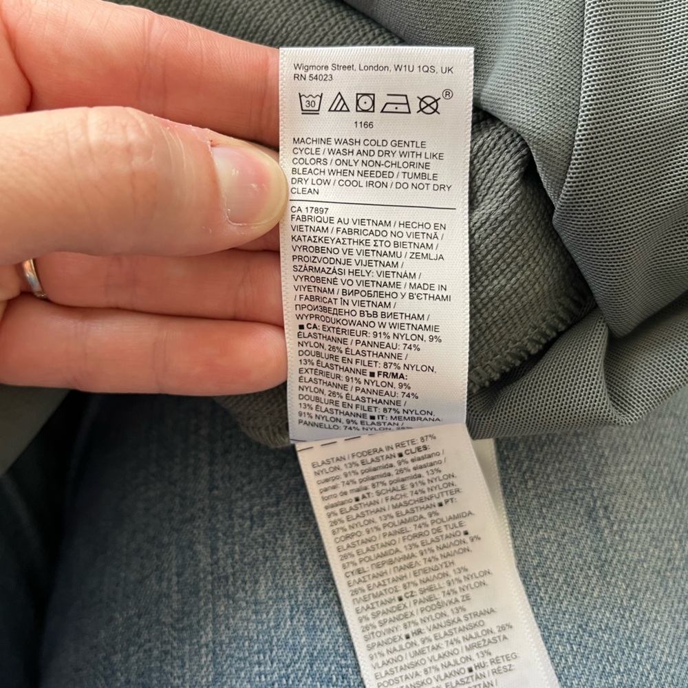 Athleta Headlands Hybrid Cargo II Tight Leggings in Grey Women's Plus Size 26 - Picture 12 of 15